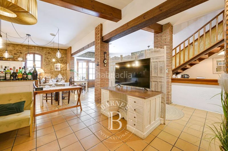 Foto 06c91ab4-6f1e-4277-9eb3-00bd461894ae. Masia amb calefacció a Terrades