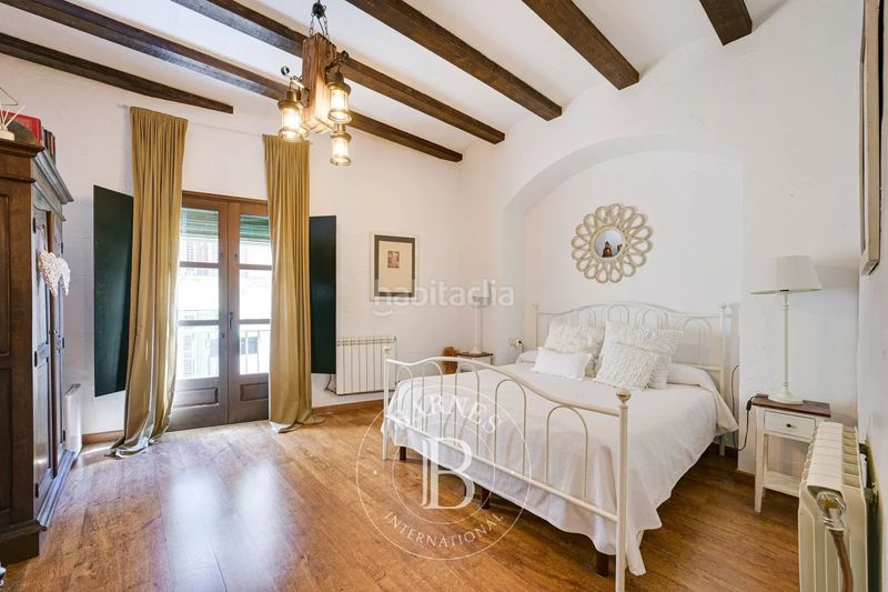 Foto 1f71e4e4-0584-420a-a76f-e088972cf626. Masia amb calefacció a Terrades