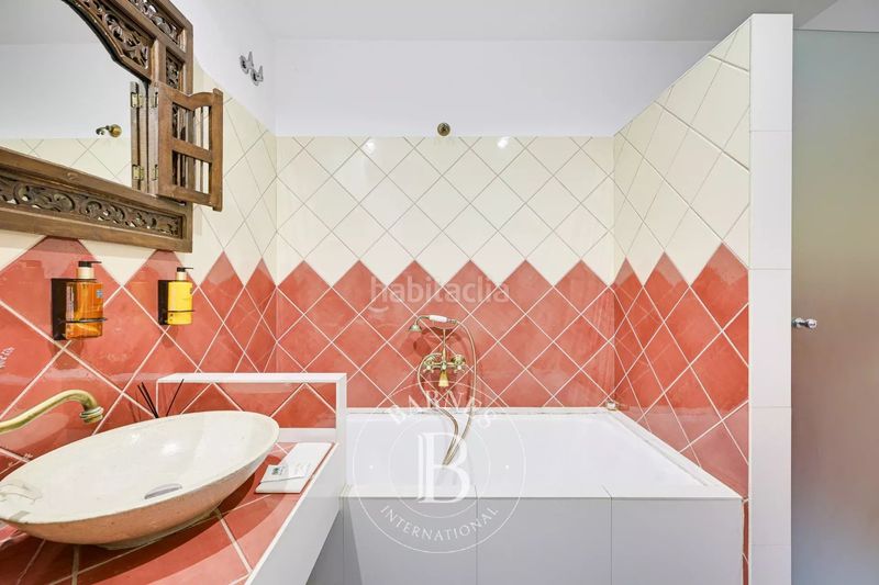 Foto 5e754a4c-227f-40a8-b5aa-7d1f7f09f0b1. Masia amb calefacció a Terrades