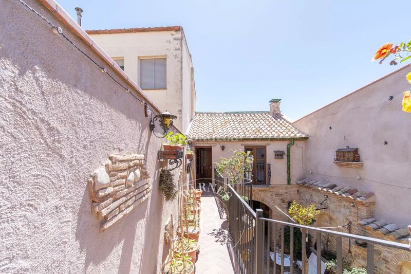 Foto c0c38b4c-5e29-42d4-aba8-aa7555fa7122. Country house with heating in Castelló d´Empúries