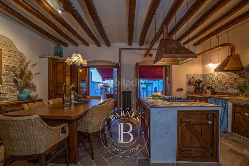Foto c93d4eaf-61e5-4604-bfb2-551d234122df. Country house with heating in Castelló d´Empúries
