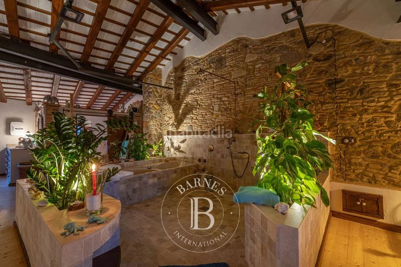 Foto d9571425-5b97-451a-b560-bcd7017bf971. Country house with heating in Castelló d´Empúries