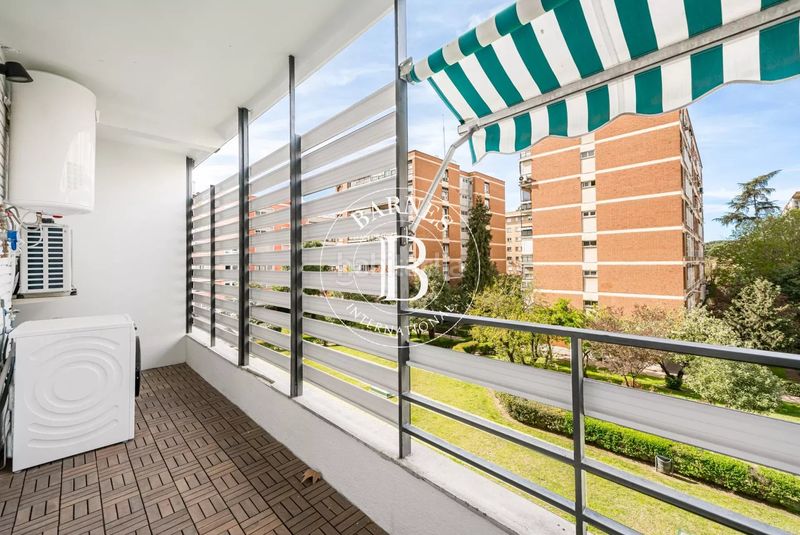 Foto 6e1f80ad-7f36-4cf8-a257-4490e6d0464d. Piso en Casa de Campo Madrid