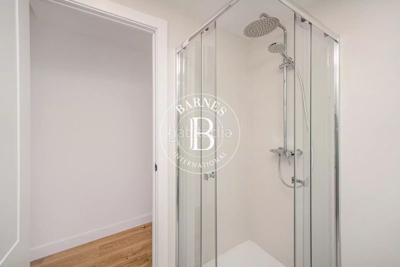 Foto ac6ad943-5519-49d0-af6e-99815390dbff. Piso en Casa de Campo Madrid