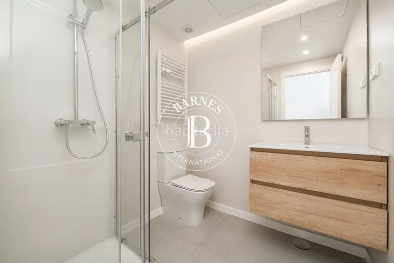 Foto e3568f78-62ab-4cfb-a3a8-3c0fcba0f362. Piso en Casa de Campo Madrid