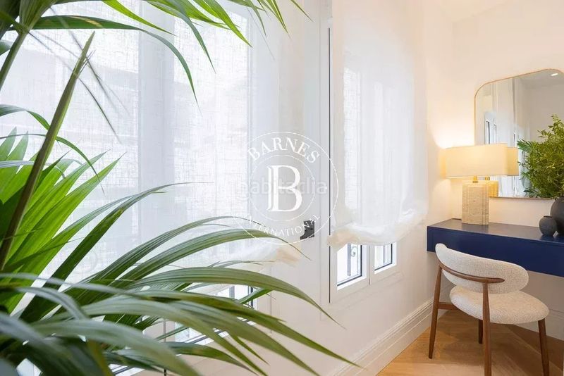 Foto e65eb4d1-c72d-4480-8241-9d4ffdec1b10. Piso en Recoletos Madrid