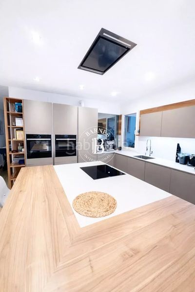 Foto 11dda152-aa32-40ec-aa93-b3e10360f2d1. Piso en Niño Jesús Madrid