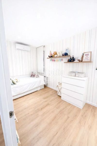 Foto 5a3d3172-e8f2-4d95-b423-ea3711ef3ba4. Piso en Niño Jesús Madrid