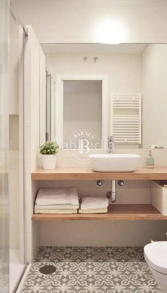 Foto c5b9f502-246e-4bd6-9793-c2cc83895c9f. Piso en Niño Jesús Madrid