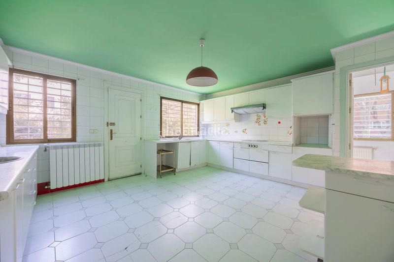 Foto 2e467c66-5d87-4cc5-95cd-b9b8bbfdc3c4. Piso en Fuentelarreina Madrid