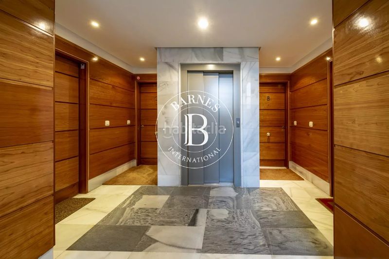 Foto a5a156c7-8463-4573-990a-f033068cca04. Àtic amb calefacció aparcament piscina a Sanchinarro Madrid