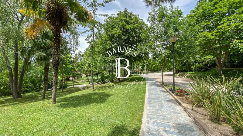 Foto baee6eac-cddb-4b0b-b27d-17b6779ed409. Àtic amb calefacció aparcament piscina a Sanchinarro Madrid