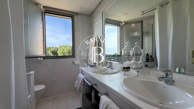 Foto 1836b02a-82fa-4a61-9fee-94301e663cf3. Ático en Sanchinarro Madrid