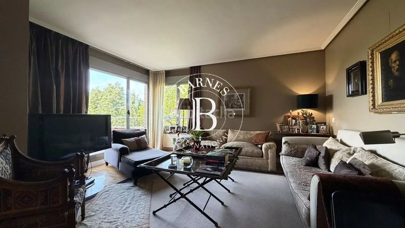 Foto 1996b0c0-2c67-46db-abd3-ad8f97807528. Ático en Sanchinarro Madrid