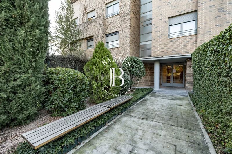 Foto 1f751676-f66f-46cd-8d34-7126f70e1fb8. Ático en Sanchinarro Madrid