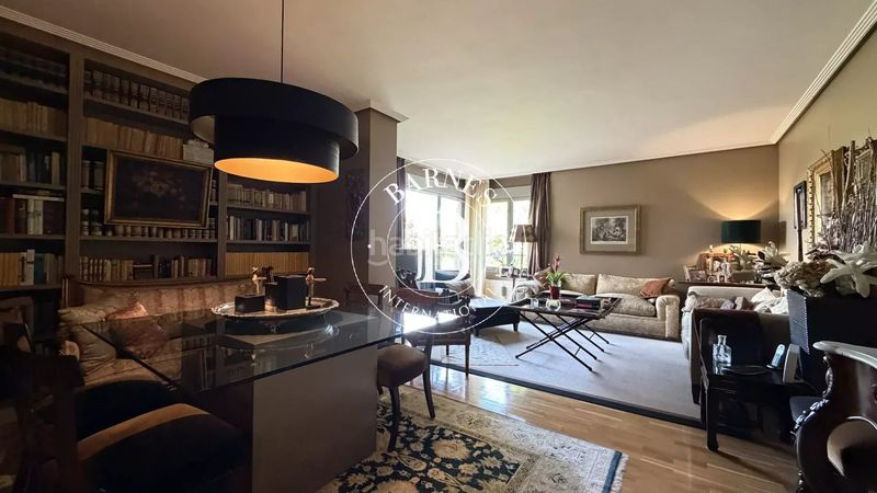 Foto 95cf53da-17c0-4c64-b6c5-d964b4cf4c28. Ático en Sanchinarro Madrid