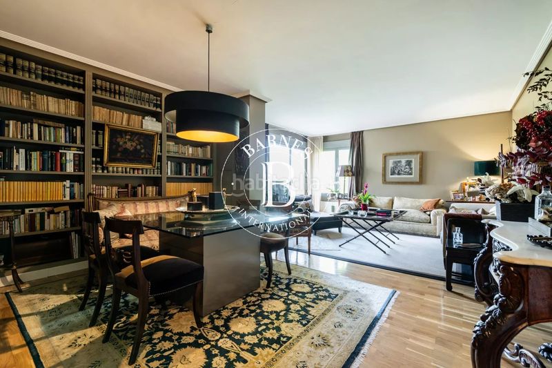 Foto a59c1662-b9f7-4a90-a831-fb338efde06d. Ático en Sanchinarro Madrid