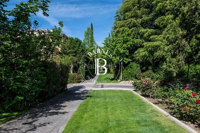 Foto ff9197e0-9405-4b4c-a00f-54a78dd1c523. Ático en Sanchinarro Madrid