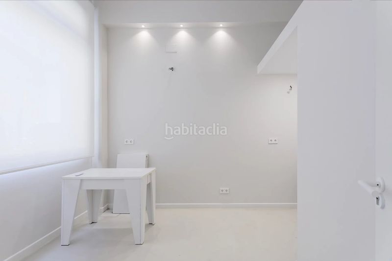 Foto 5b9a6fe7-4faa-44a5-8045-a6dd09319998. Pis amb calefacció aparcament a Fort Pienc Barcelona