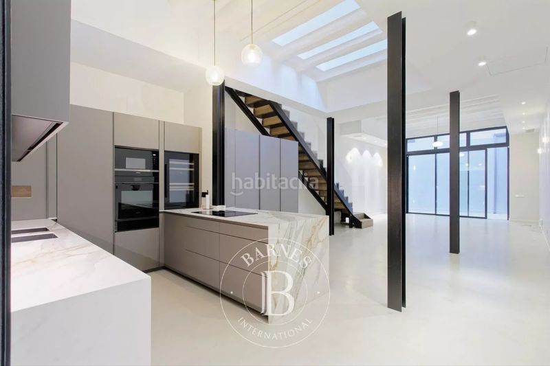 Foto 5a38eb32-b35a-410c-a6ef-cf3da08f748d. Piso en Fort Pienc Barcelona