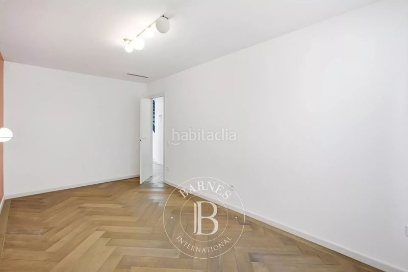 Foto 763bbe23-978d-4c99-bfbd-07c63fe37f8a. Piso en Fort Pienc Barcelona