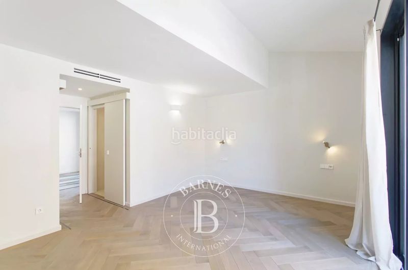 Foto cb314581-bab2-4d11-bc0a-132ef078ccfe. Piso en Fort Pienc Barcelona
