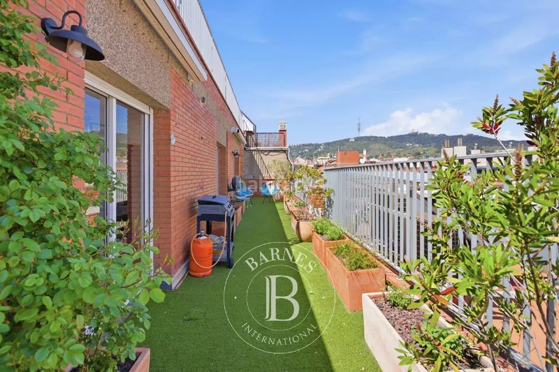 Foto b4ee3fe1-28d9-48e5-949a-66f5be27453b. Pis amb calefacció a Sarrià Barcelona