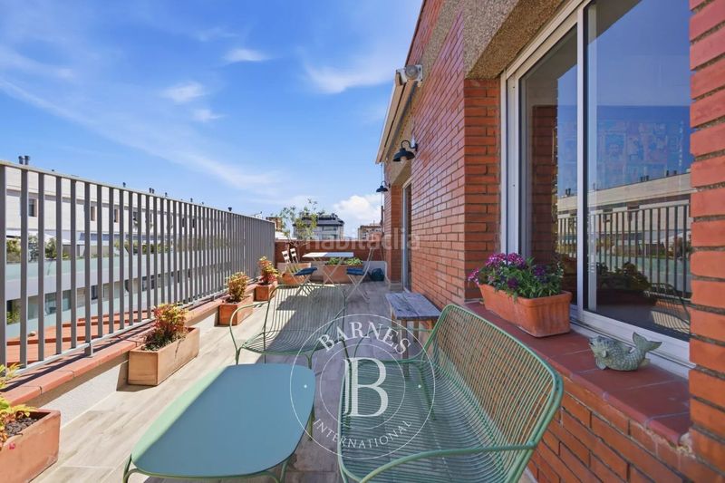 Foto ceb8a558-7417-43b4-8154-e28f4f1aaa27. Pis amb calefacció a Sarrià Barcelona