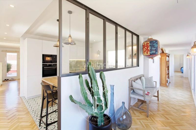 Foto d4768c44-e209-49c7-b345-73f02ae756c4. Pis amb calefacció a Sarrià Barcelona