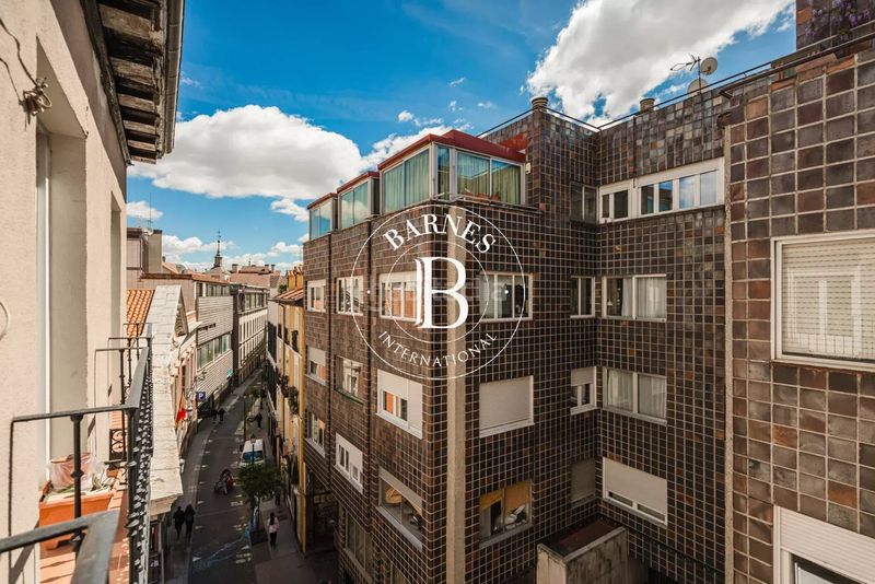 Foto 80f60bc7-8586-42ee-a701-74520adbd2b6. Piso en Justicia-Chueca Madrid