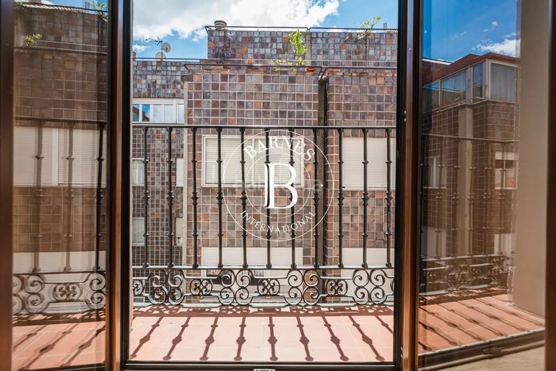 Foto fa2d599d-77f2-4275-8d04-a174d19a598d. Piso en Justicia-Chueca Madrid
