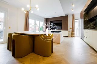 Rent Penthouse in Sol