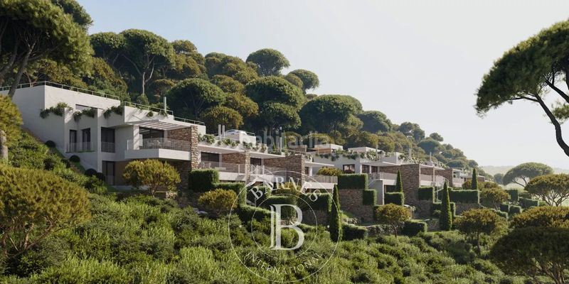 Foto f7b3587e-21b4-4a7c-9d5d-6b9f5bc5a4d2. Casa adossada amb piscina a Begur Begur