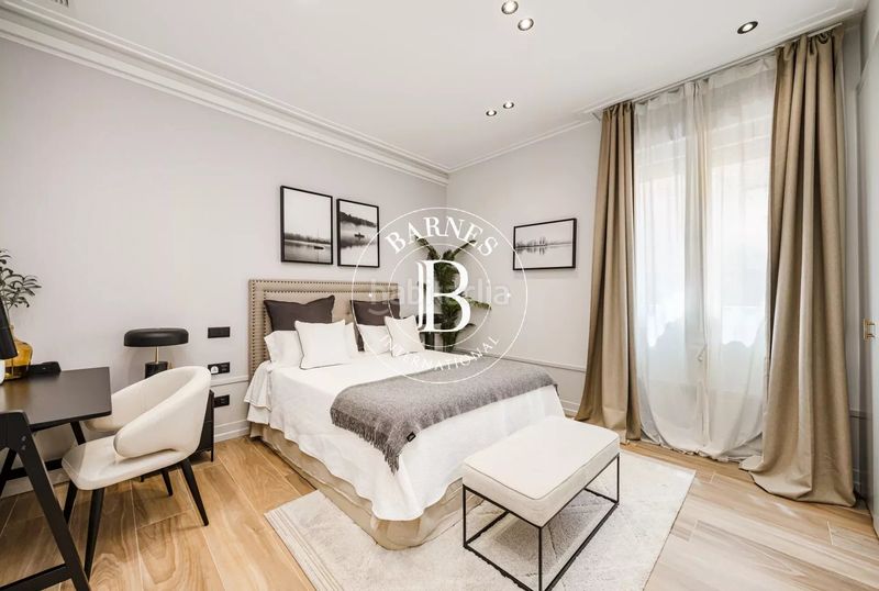 Foto 7b6f6c59-d276-40b1-b4e2-93d0581e6ee9. Piso en Almagro Madrid