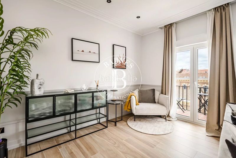 Foto cba3020d-6448-4d42-bff0-2fa5283cac82. Piso en Almagro Madrid