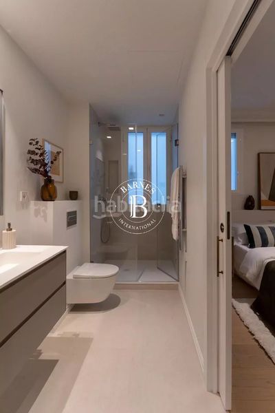 Foto dbc0688d-8800-4685-b500-825c9eba5908. Piso en Almagro Madrid