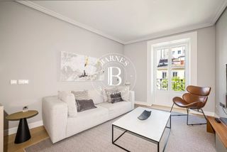 Flat in Trafalgar