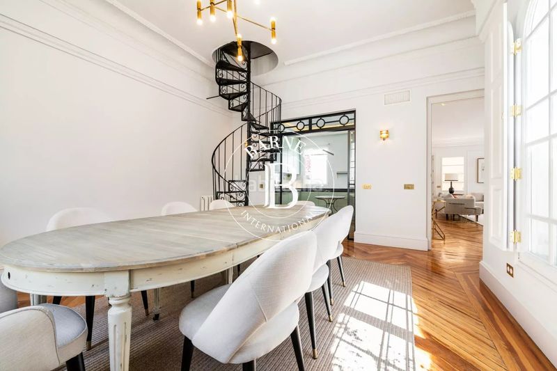 Foto 23a4f848-2e05-437d-96bb-996256700892. Alquiler piso en Cortes-Huertas Madrid