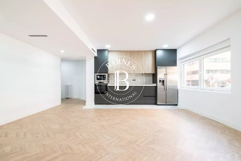 Foto 40306b3d-24ba-468d-b6cb-4e48b1fe364b. Piso en Prosperidad Madrid