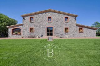 Masia en Residencial Park