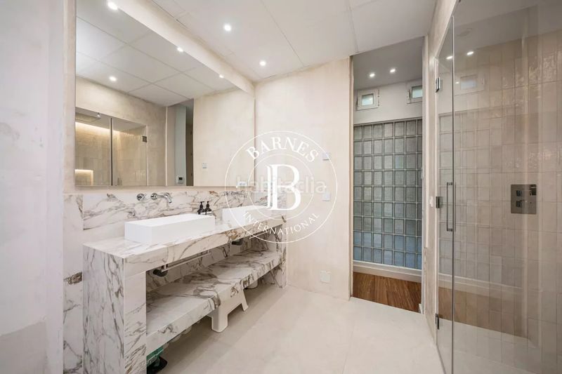 Foto c9ed58b7-e82d-4462-a626-3f7c5562969f. Piso en Palacio Madrid