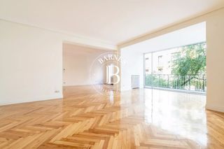 Rent Flat in Castellana