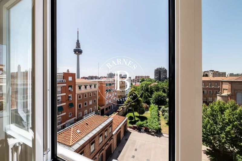 Foto f910fedb-0c31-4d60-aba2-a7e9e6771a97. Piso en Estrella Madrid