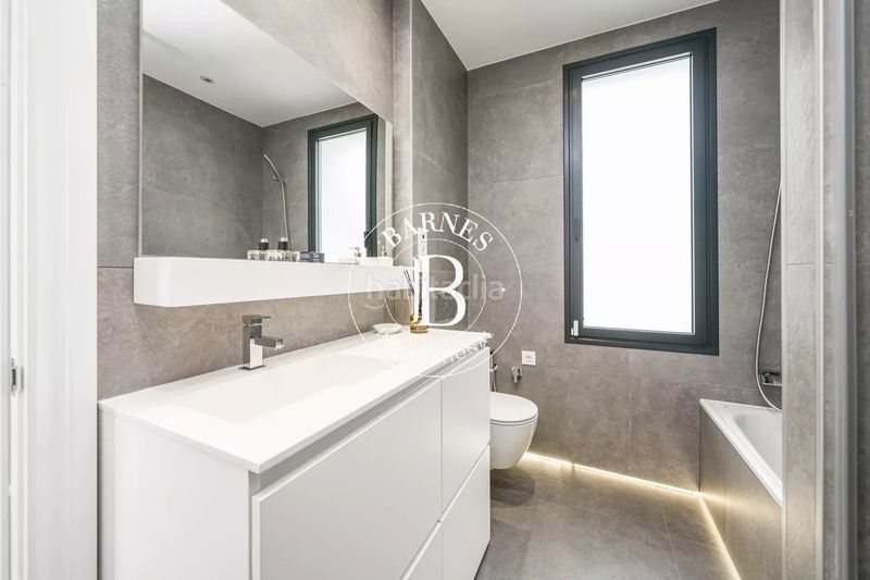 Foto 0b836ff7-d159-436a-97e8-51dd867bd2a0. Piso en Lista Madrid