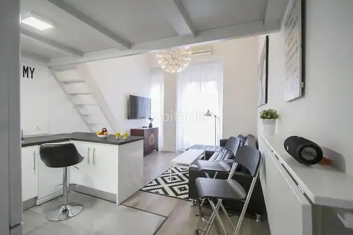 Foto 3fa39b4b-e33f-4e2d-9487-b7eef6734408. Piso en Sol Madrid