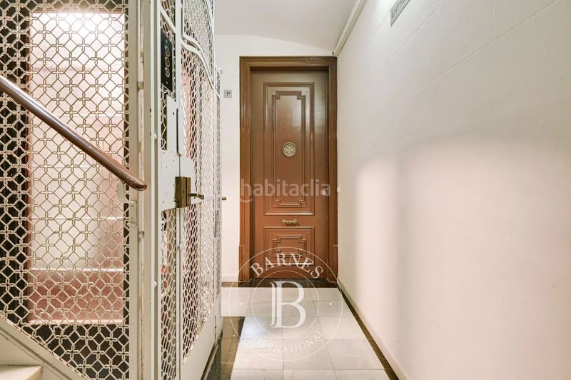 Foto f0d4ab5b-402a-41fe-a8ce-346f0e792861. Pis amb calefacció a Gòtic Barcelona