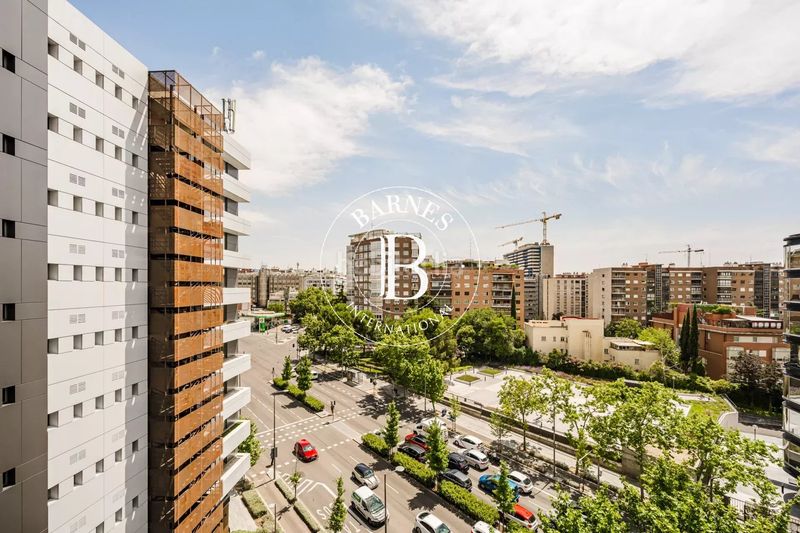 Foto 2fbe990c-b990-4dc7-a429-11456d1bb5d8. Rent flat with heating in El Viso Madrid