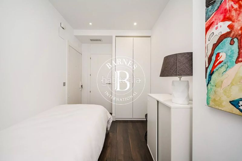 Foto c97d0a7a-87d1-4e60-8341-cbfd1e2bbc78. Rent flat with heating in El Viso Madrid