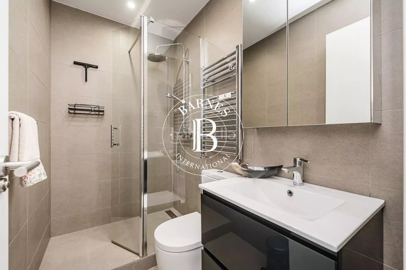 Foto fb2b3a61-462c-48c1-a314-98b43ac3a15a. Rent flat with heating in El Viso Madrid