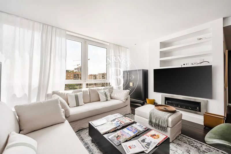 Foto fbf57608-0211-44c1-bc27-31a7ed84458c. Rent flat with heating in El Viso Madrid